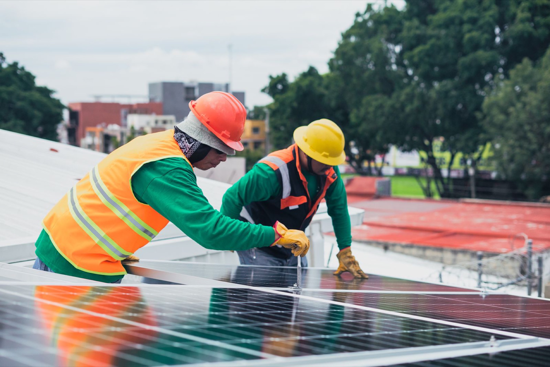 PM Surya Ghar rooftop solar installation technicians